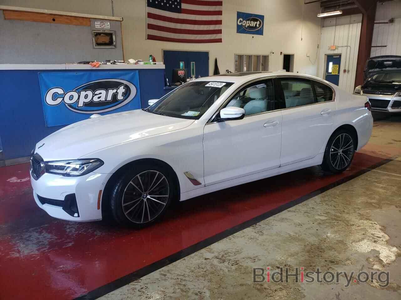 Photo WBA13BJ05MWX12235 - BMW 5 SERIES 2021