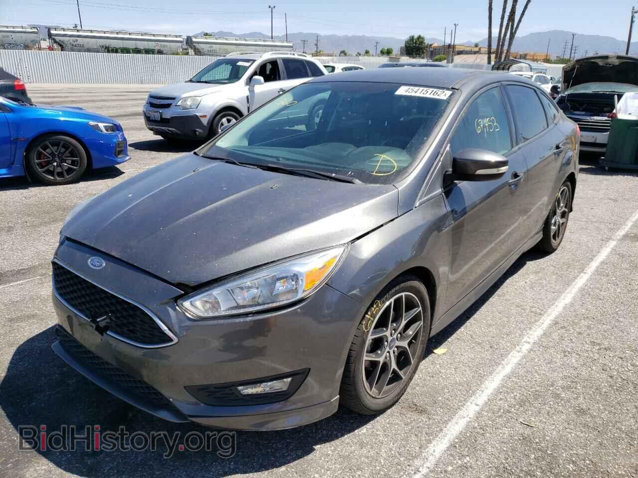 2016 FORD FOCUS - VIN: 1FADP3F2XGL399103 - Фото 2