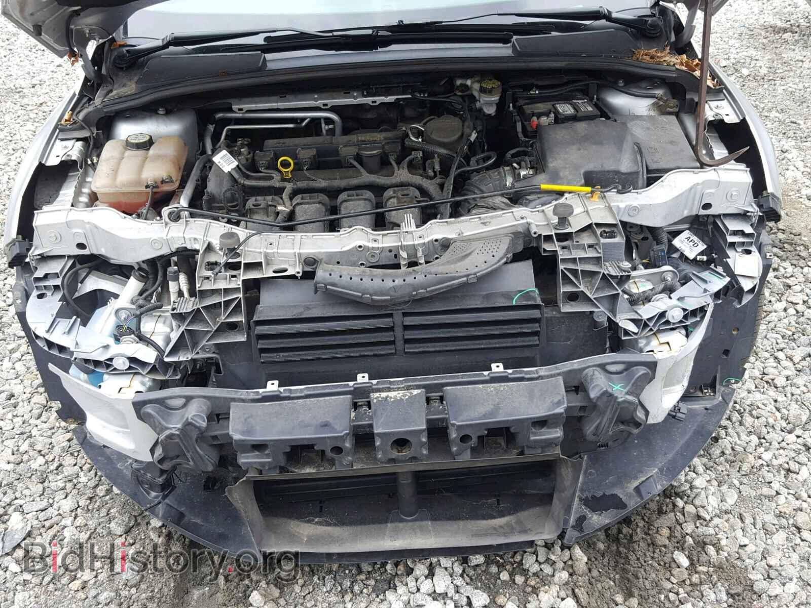 2012 Ford FOCUS (VIN 1FAHP3K29CL351609) — фото 9 из 10