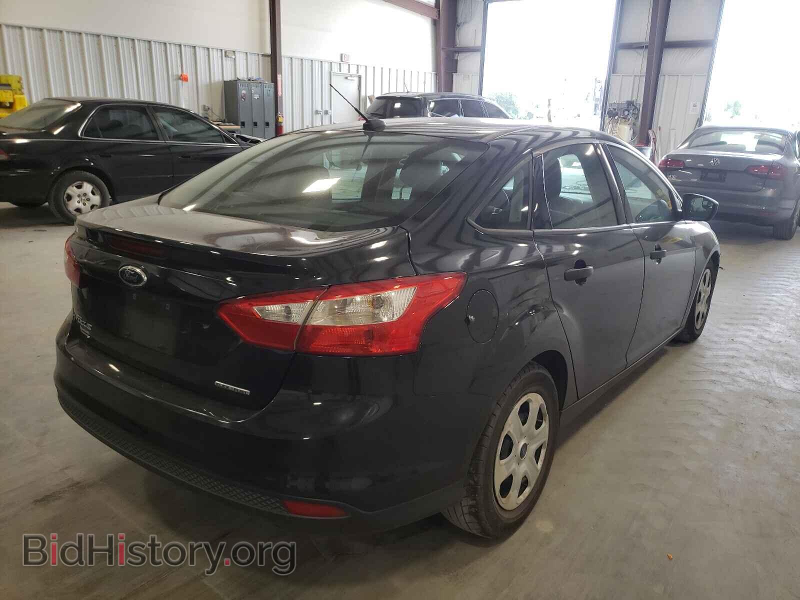 2014 FORD FOCUS - VIN: 1FADP3E22EL127353 - Фото 4