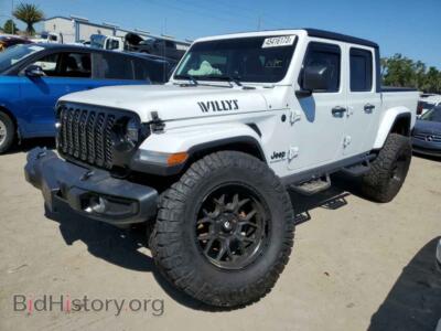 2021 Jeep GLADIATOR, белый — VIN 1C6HJTAGXML563565, Copart