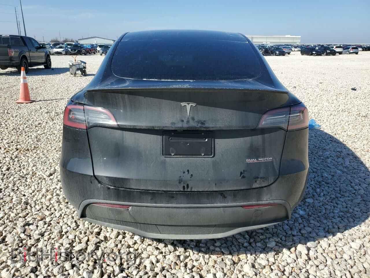 2024 TESLA MODEL Y - VIN: 7SAYGDEF1RA307520 - Фото 6