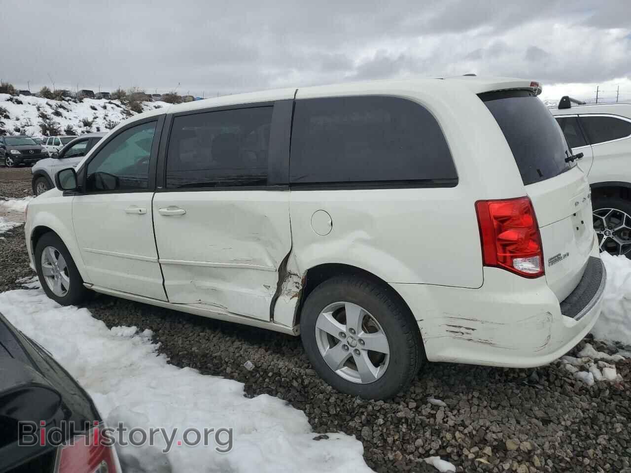 2013 DODGE CARAVAN - VIN: 2C4RDGBG0DR735992 - Фото 2