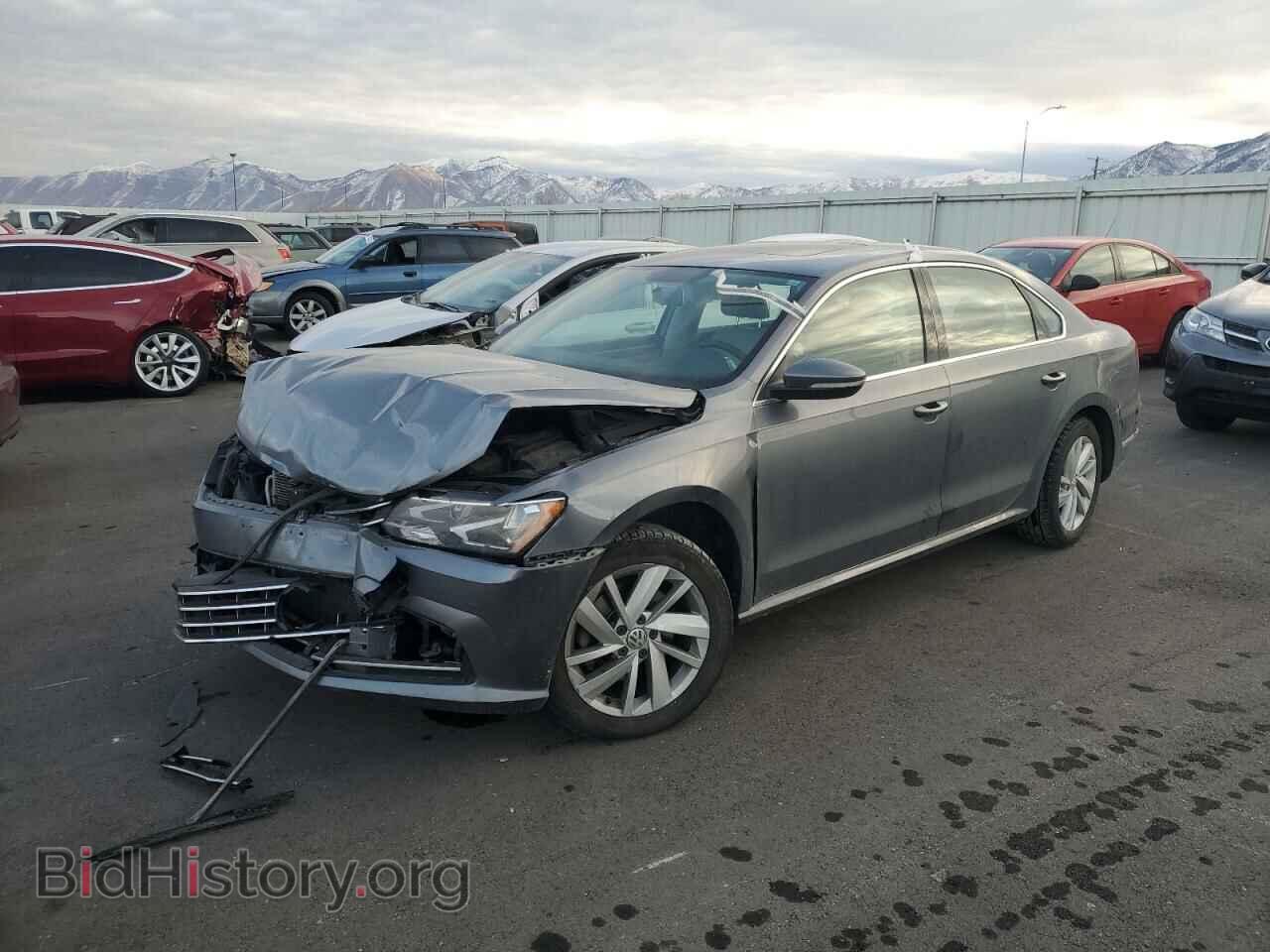Photo 1VWBA7A31JC003607 - VOLKSWAGEN PASSAT 2018