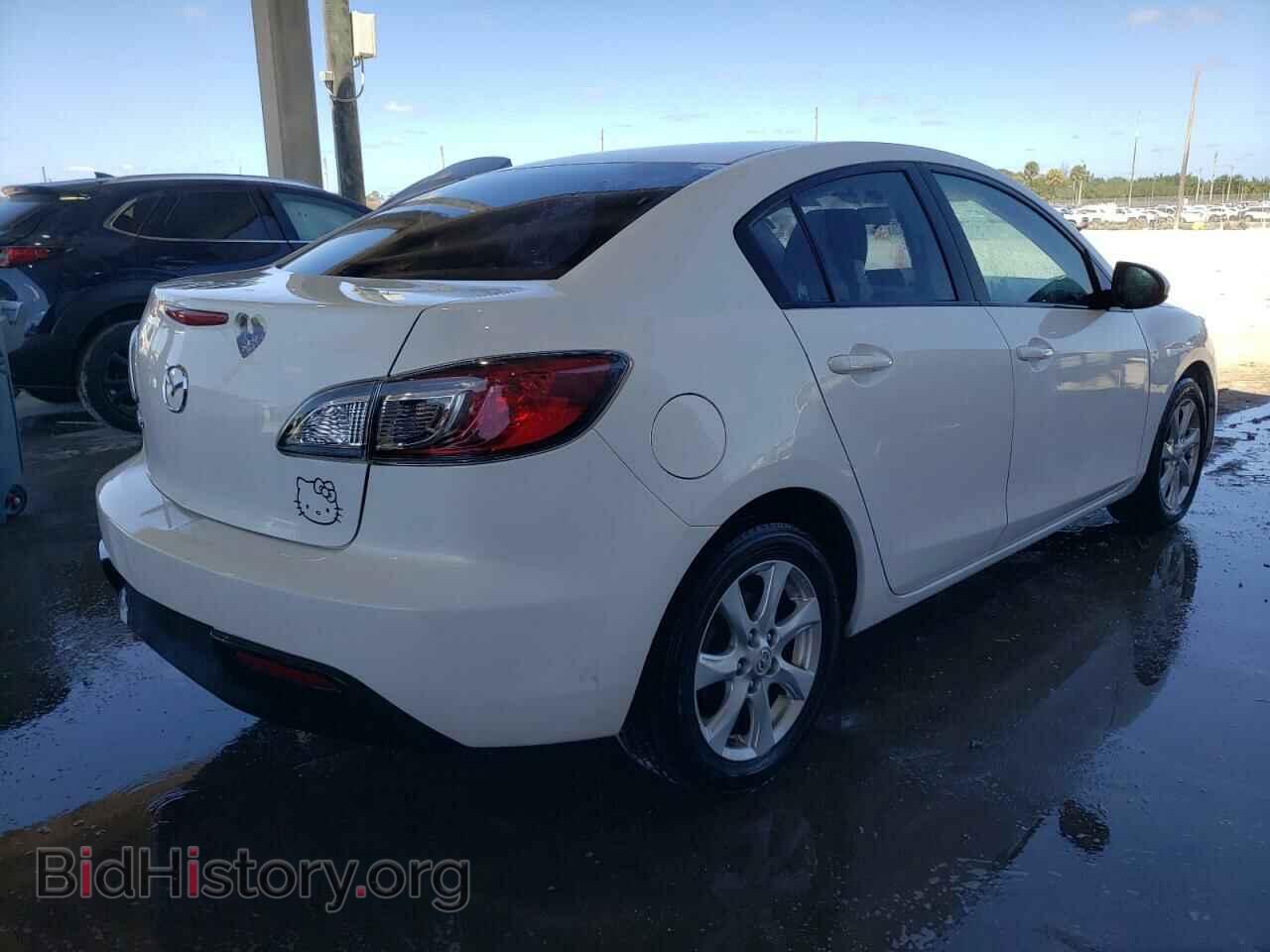 2011 MAZDA 3 - VIN: JM1BL1VF0B1467824 - Фото 3