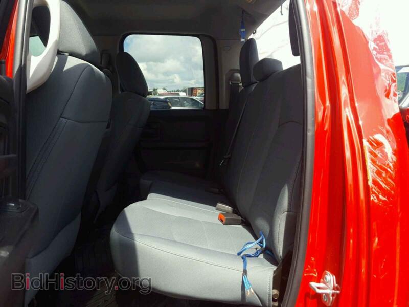 2017 RAM 1500 ST (VIN 1C6RR7FT9HS638892) — photo 6 of 10