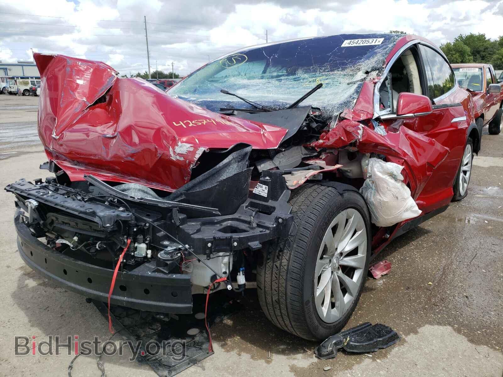 2016 TESLA MODEL X - VIN: 5YJXCBE49GFS00884 - Фото 2