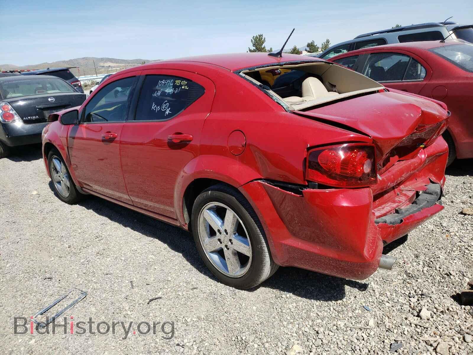 2011 DODGE AVENGER - VIN: 1B3BD2FG8BN550275 - Фото 3