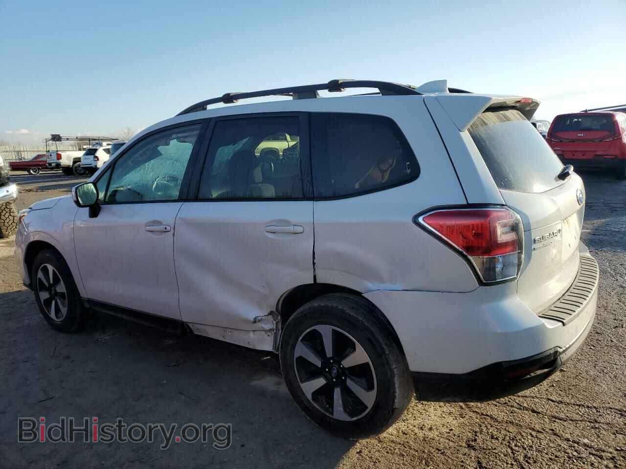 2017 SUBARU FORESTER - VIN: JF2SJAGC8HH503673 - Фото 2