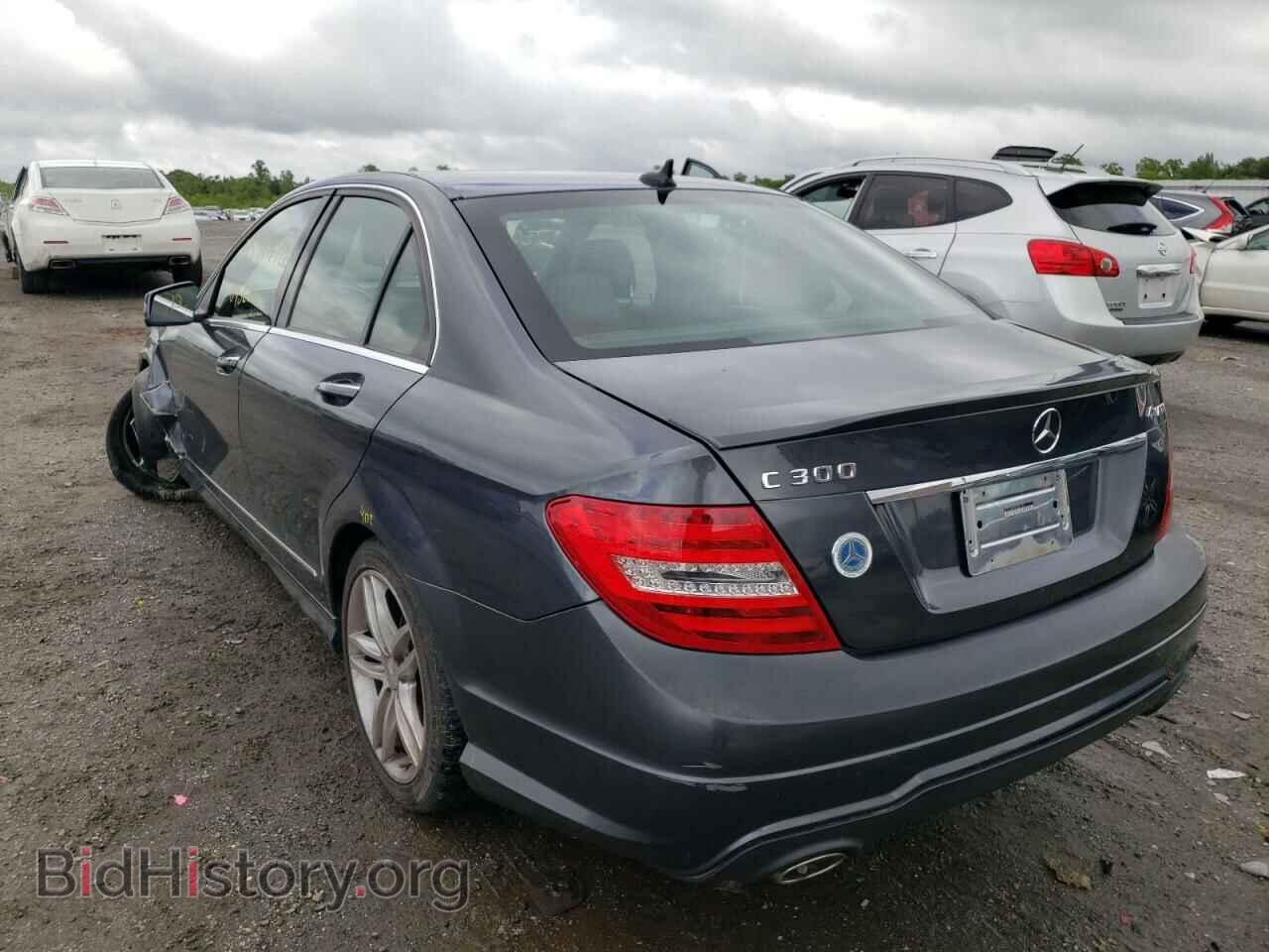 2013 MERCEDES-BENZ C-CLASS - VIN: WDDGF8AB4DA821975 - Фото 3