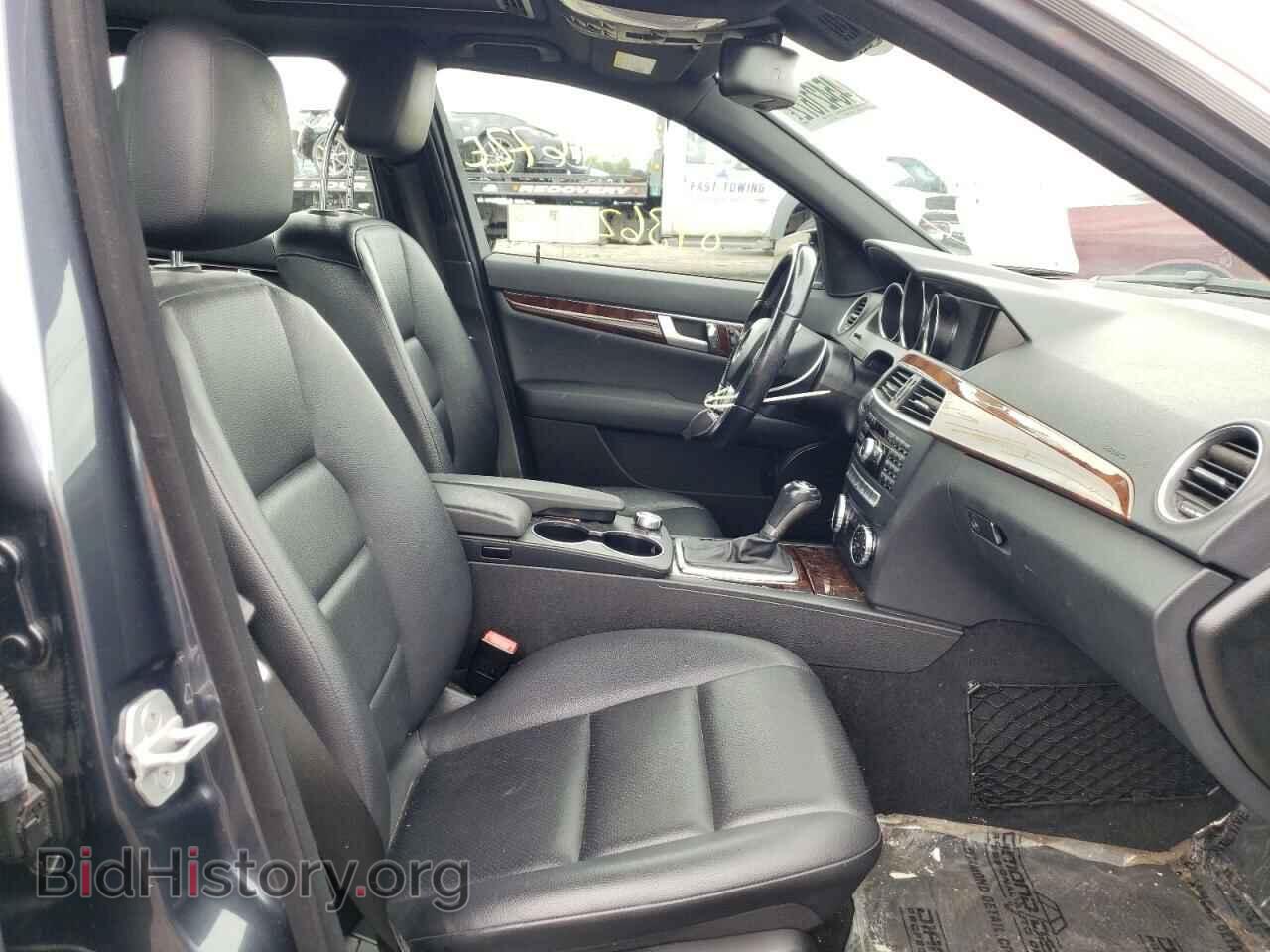 2013 MERCEDES-BENZ C-CLASS - VIN: WDDGF8AB4DA821975 - Фото 5