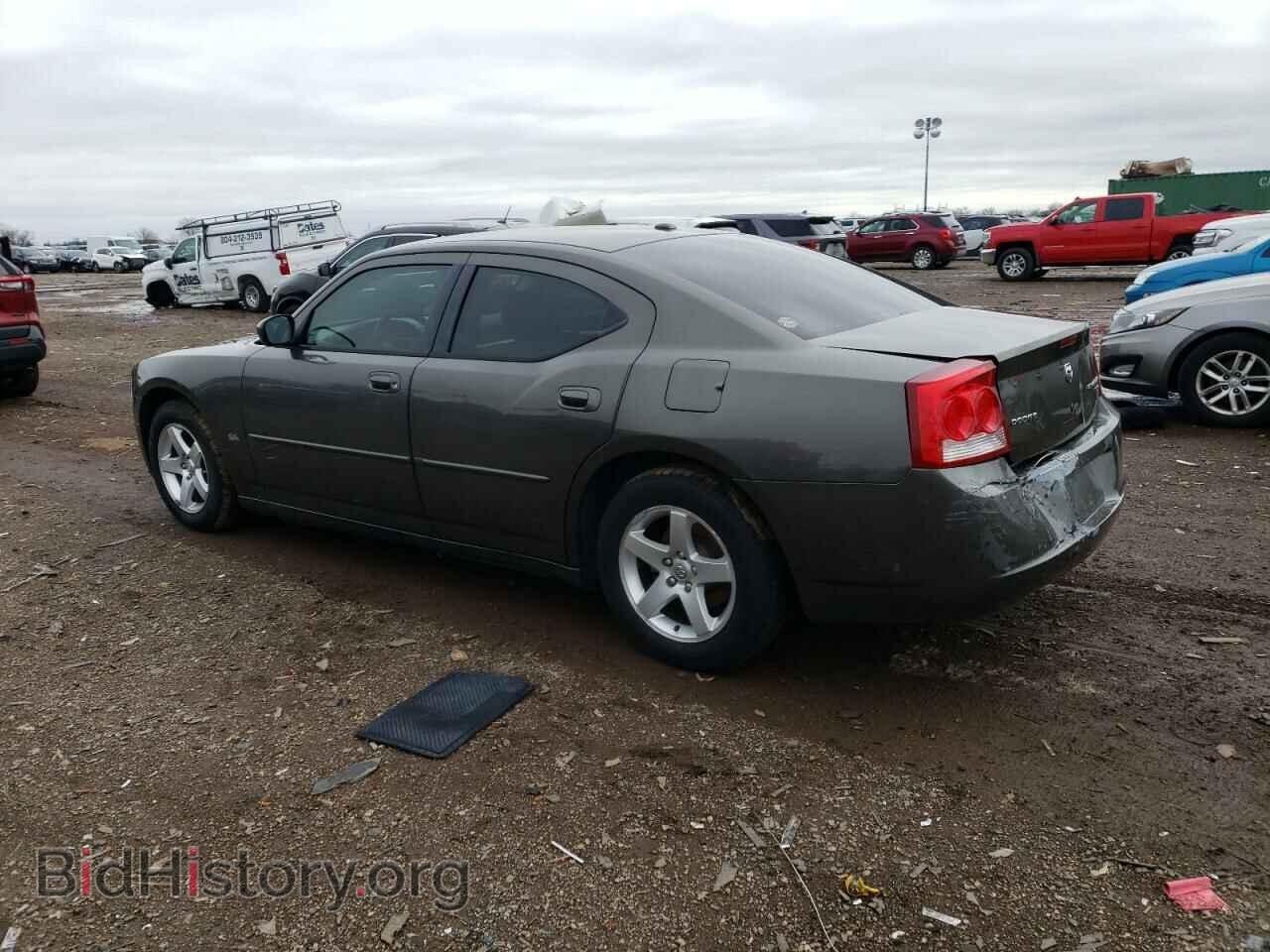 2010 DODGE CHARGER - VIN: 2B3CA3CV2AH252821 - Photo 2