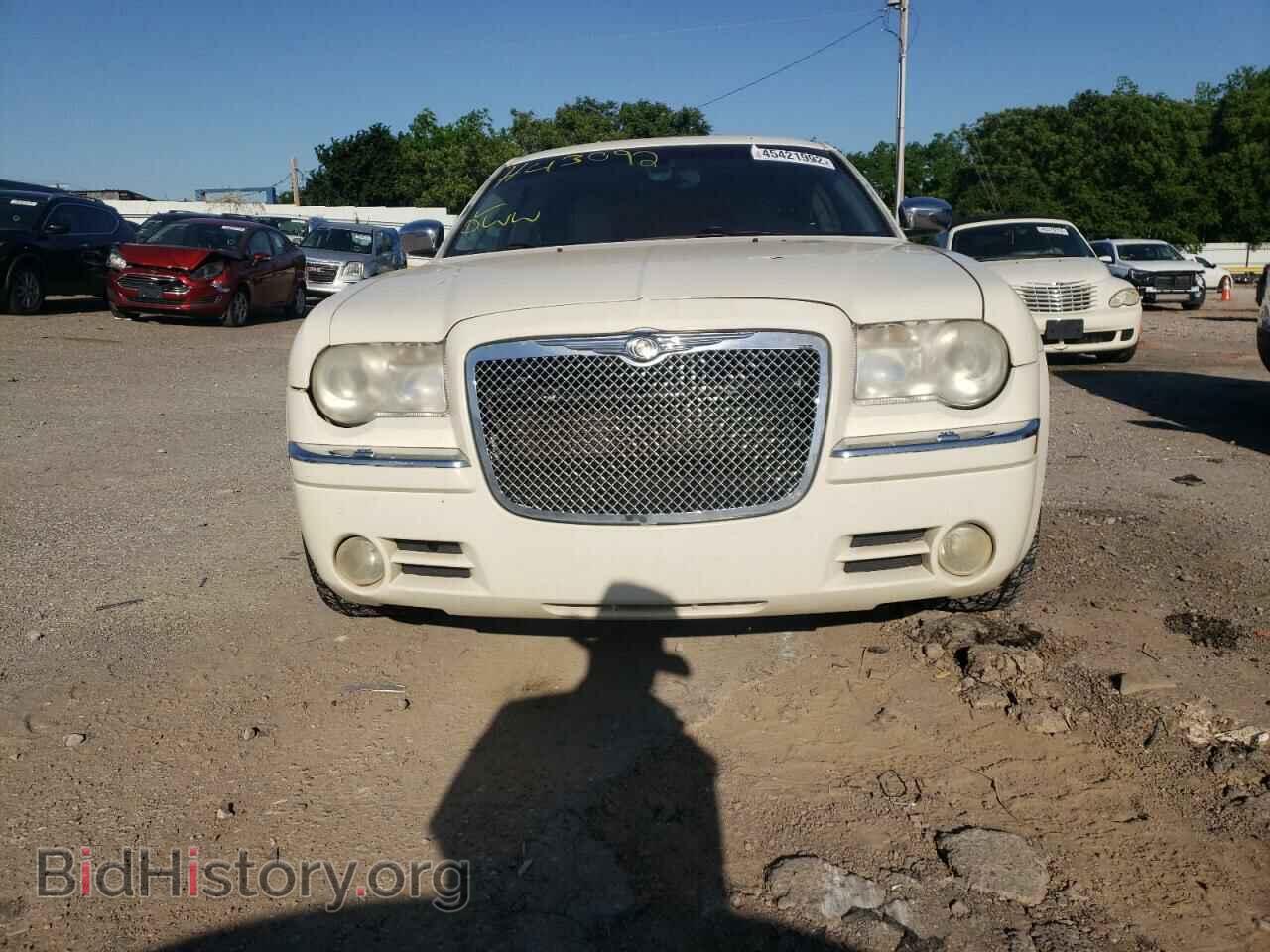 2006 CHRYSLER 300 - VIN: 2C3KA63H26H430924 - Фото 9