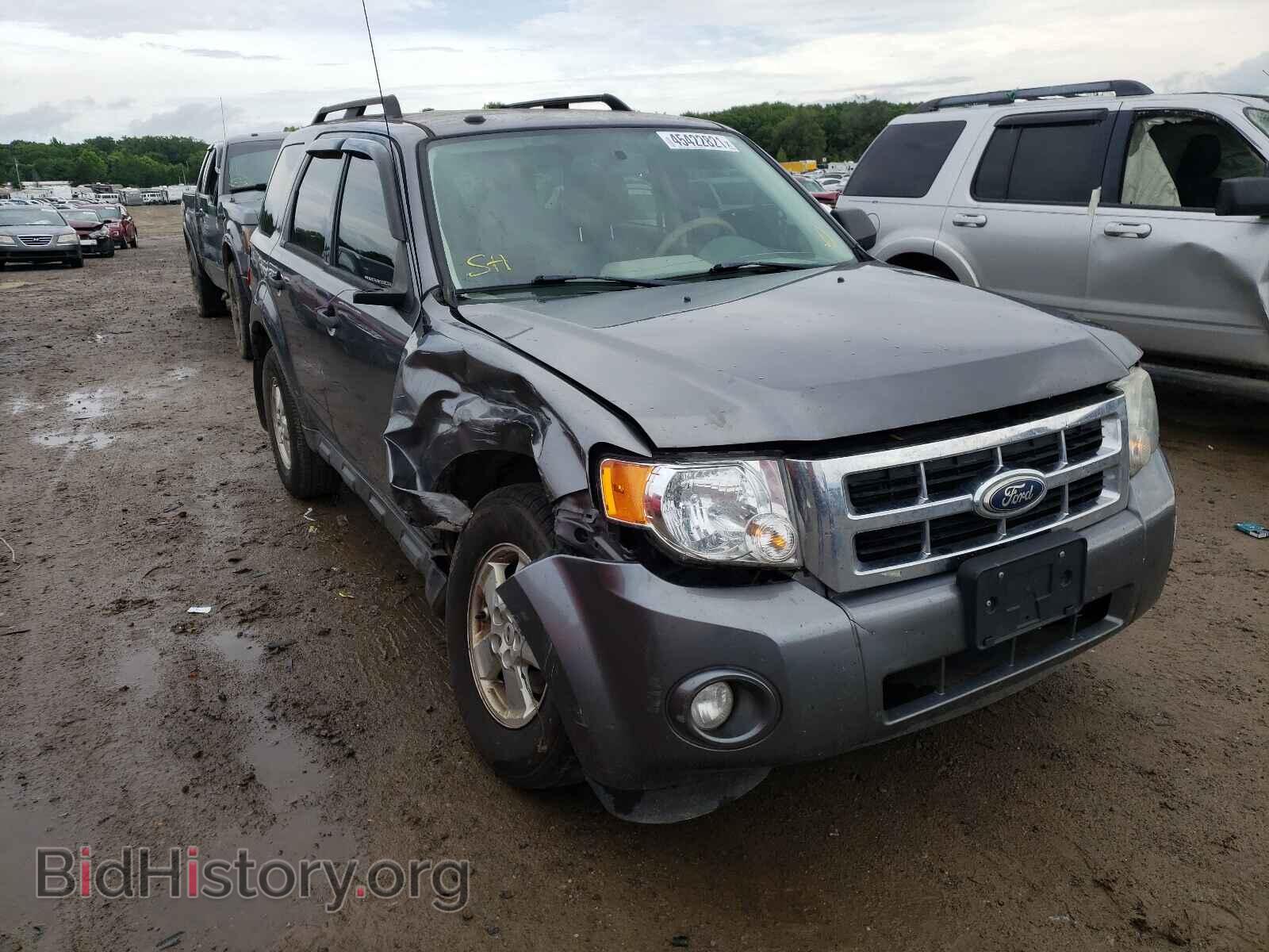 Фотография 1FMCU0DG6BKA28283 - FORD ESCAPE 2011