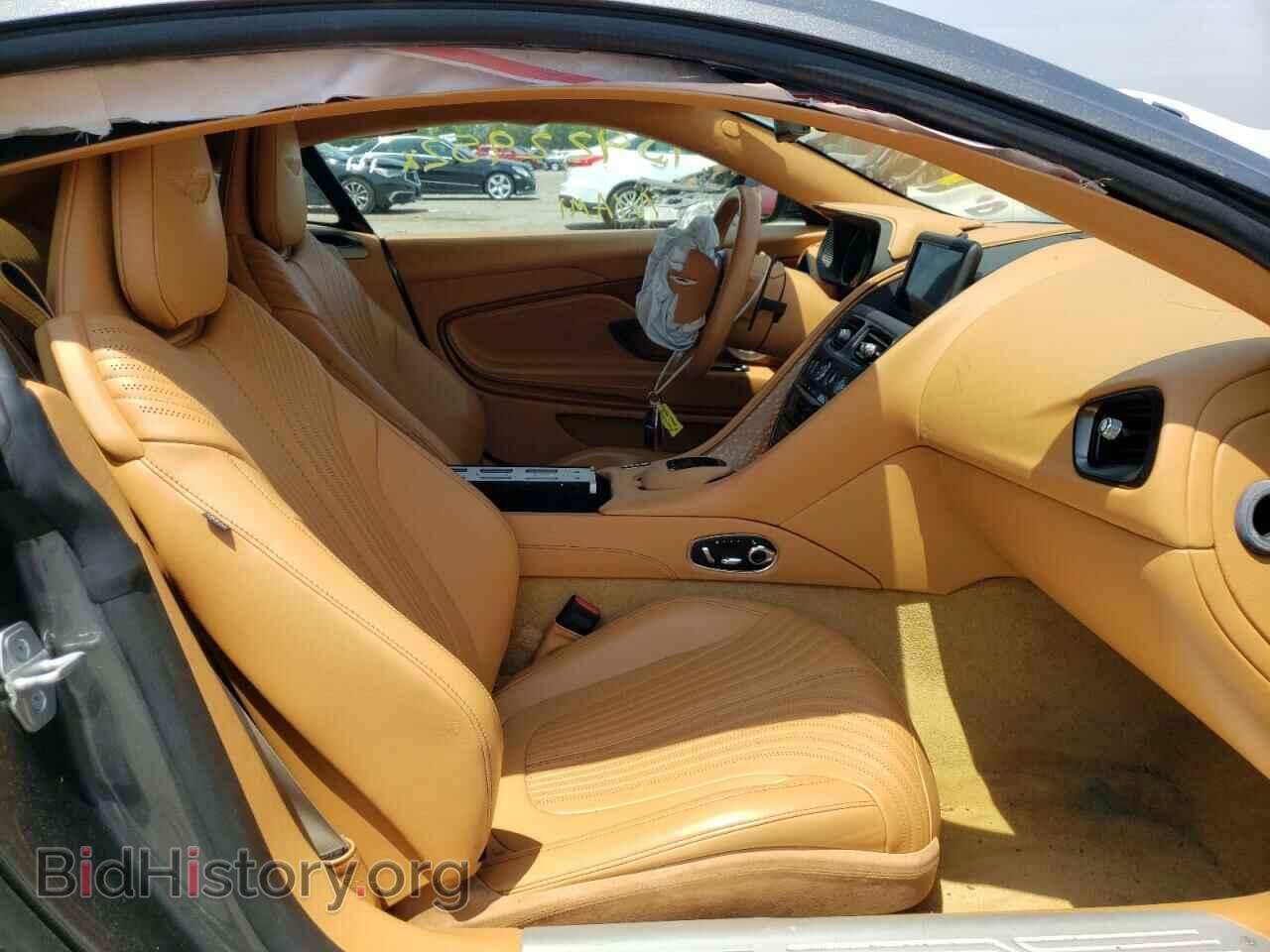 2017 ASTON MARTIN ALL MODELS - VIN: SCFRMFAV4HGL02081 - Фото 5
