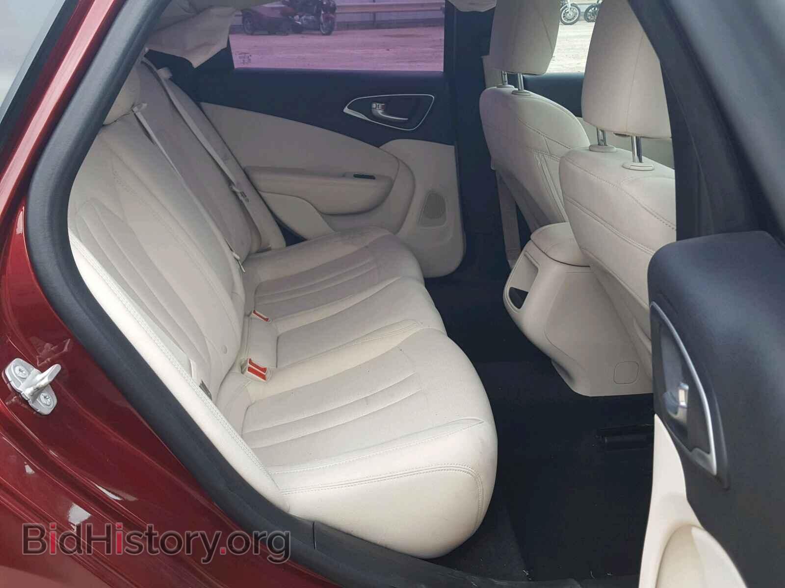 2015 CHRYSLER 200 - VIN: 1C3CCCAB0FN521449 - Фото 6