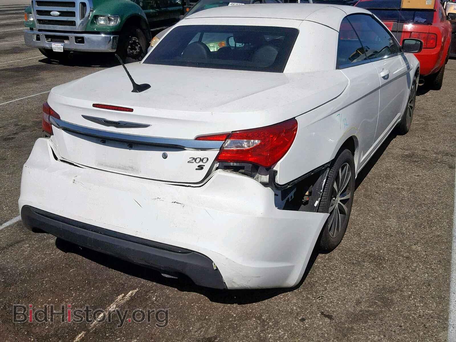 2013 CHRYSLER 200 - VIN: 1C3BCBGG1DN745903 - Photo 4