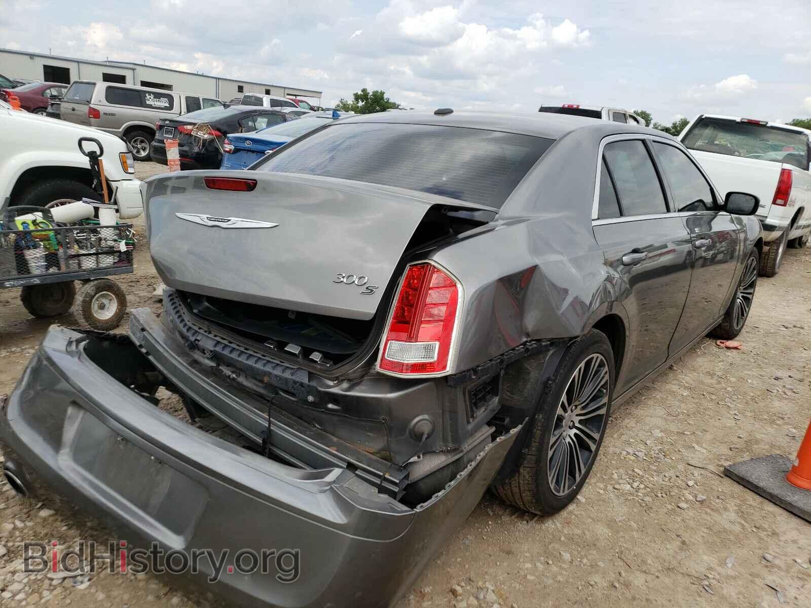 2012 CHRYSLER 300 - VIN: 2C3CCABG5CH157273 - Фото 4