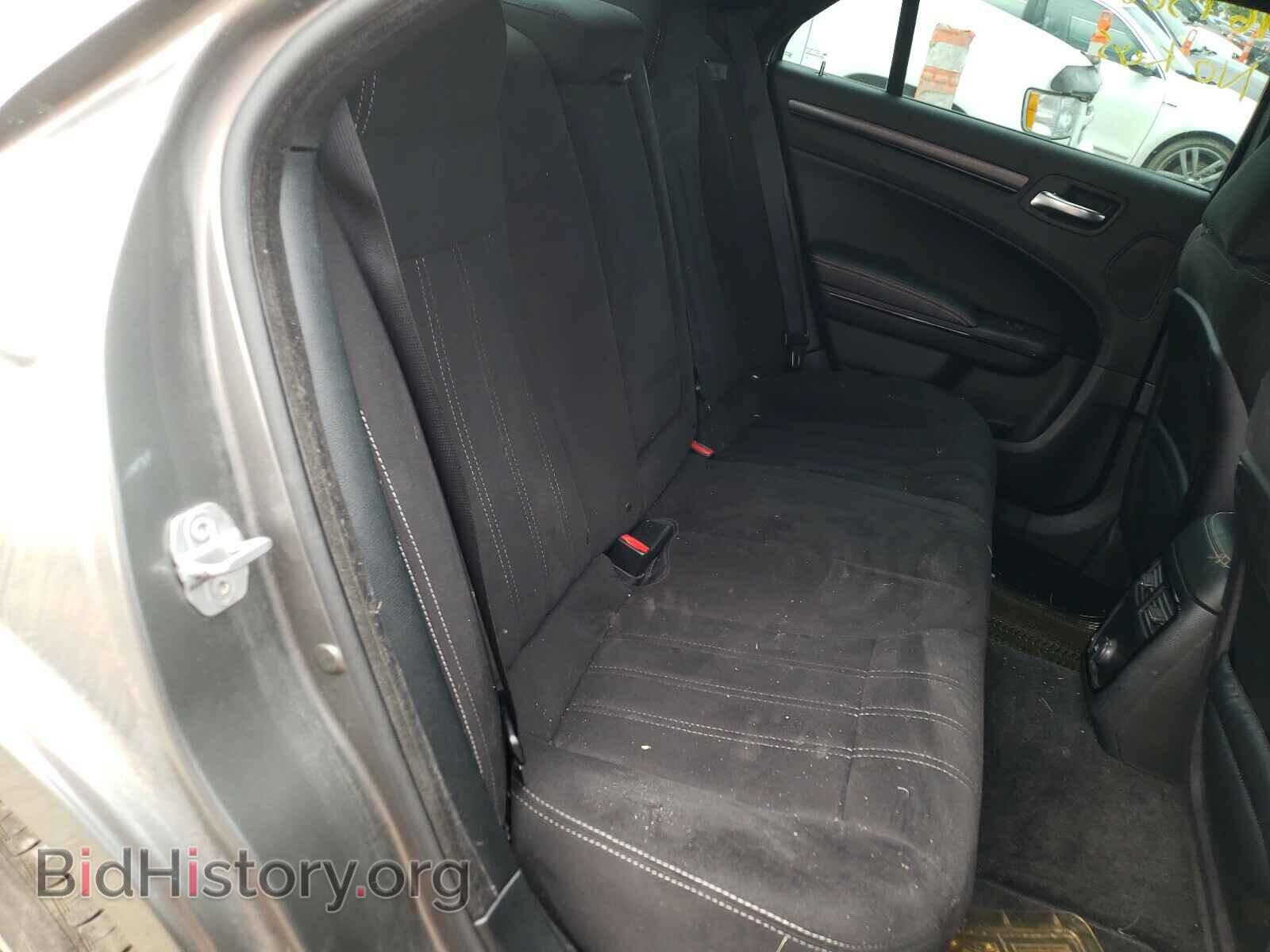 2012 CHRYSLER 300 - VIN: 2C3CCABG5CH157273 - Фото 6