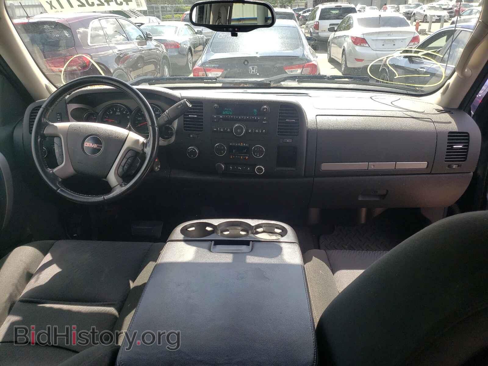2011 GMC SIERRA - VIN: 3GTP2VE33BG107213 - Фото 9