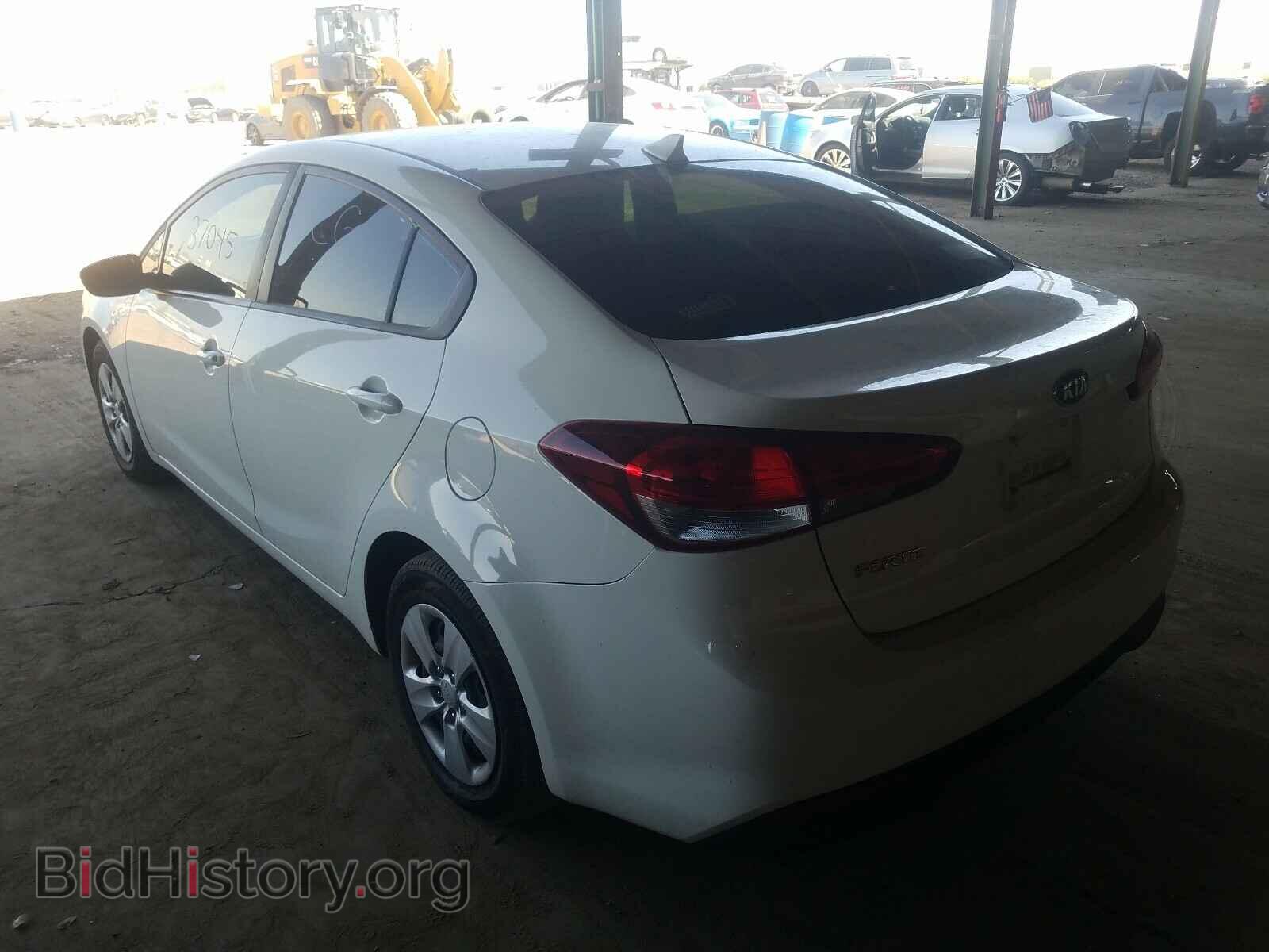 2017 KIA FORTE - VIN: 3KPFK4A71HE049377 - Фото 3