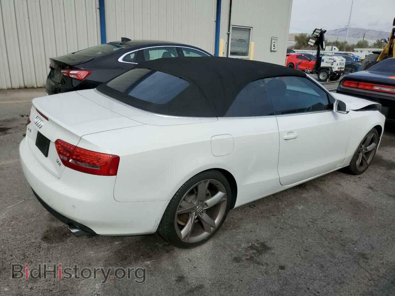 2010 AUDI A5 - VIN: WAUJFAFH2AN025232 - Фото 3