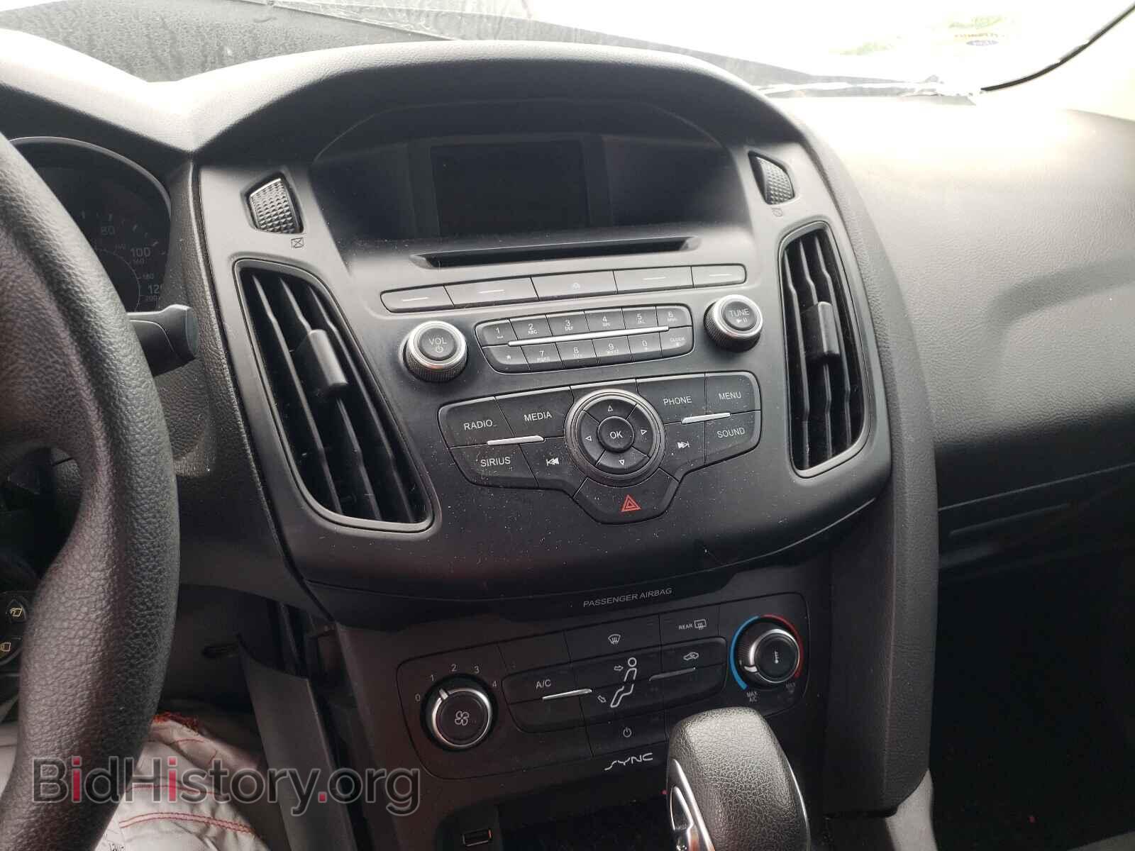 2017 FORD FOCUS - VIN: 1FADP3F2XHL257898 - Фото 9