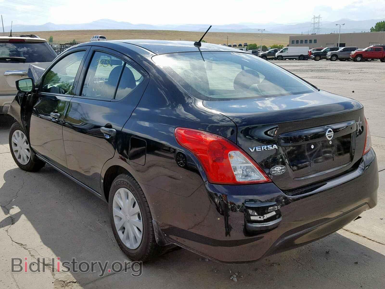 2017 NISSAN VERSA - VIN: 3N1CN7AP3HL830394 - Фото 3