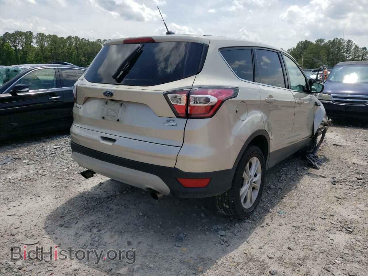 2017 FORD ESCAPE - VIN: 1FMCU0GD5HUB19558 - Фото 4