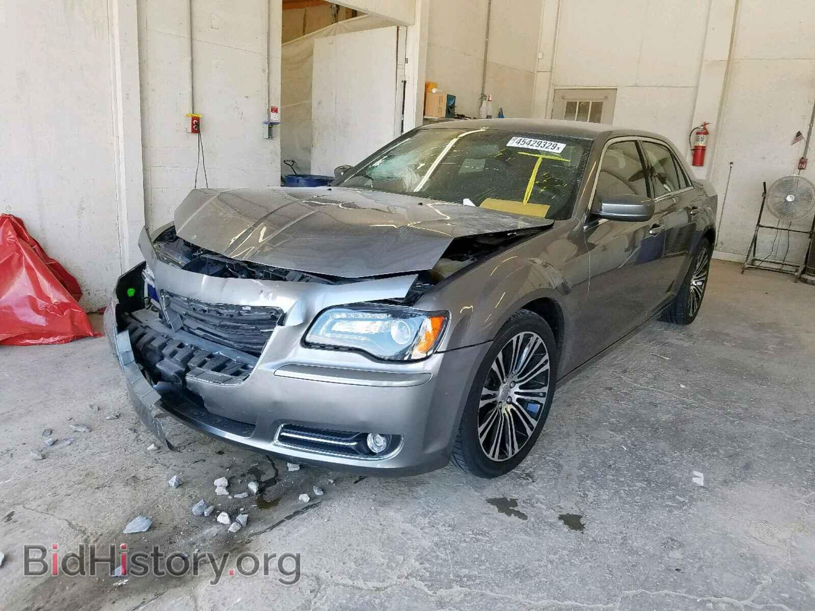 2012 CHRYSLER 300 - VIN: 2C3CCABG6CH129661 - Фото 2