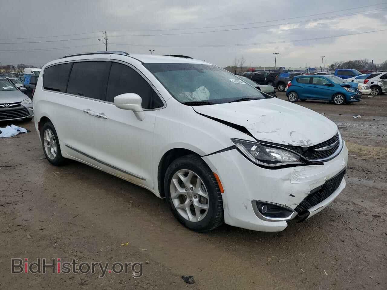 2017 CHRYSLER PACIFICA - VIN: 2C4RC1EG8HR591903 - Фото 4