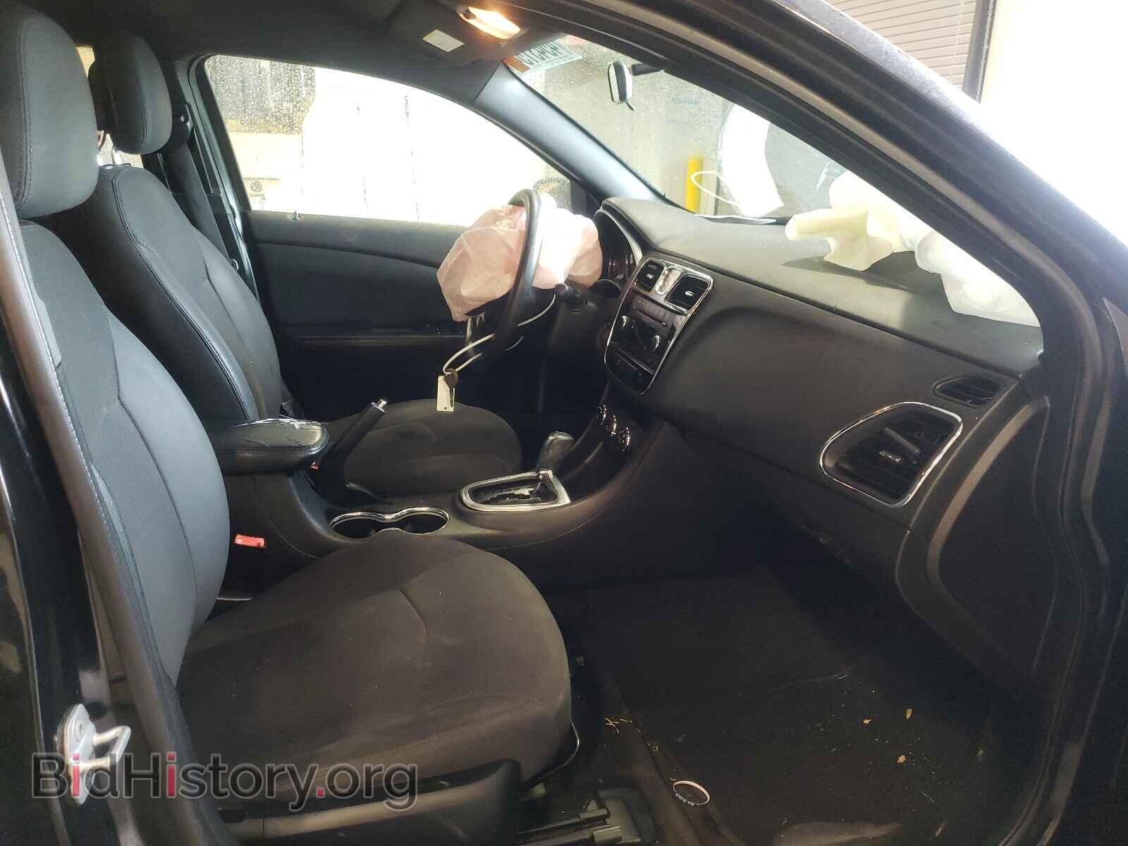 2012 CHRYSLER 200 - VIN: 1C3CCBAB8CN226167 - Фото 5