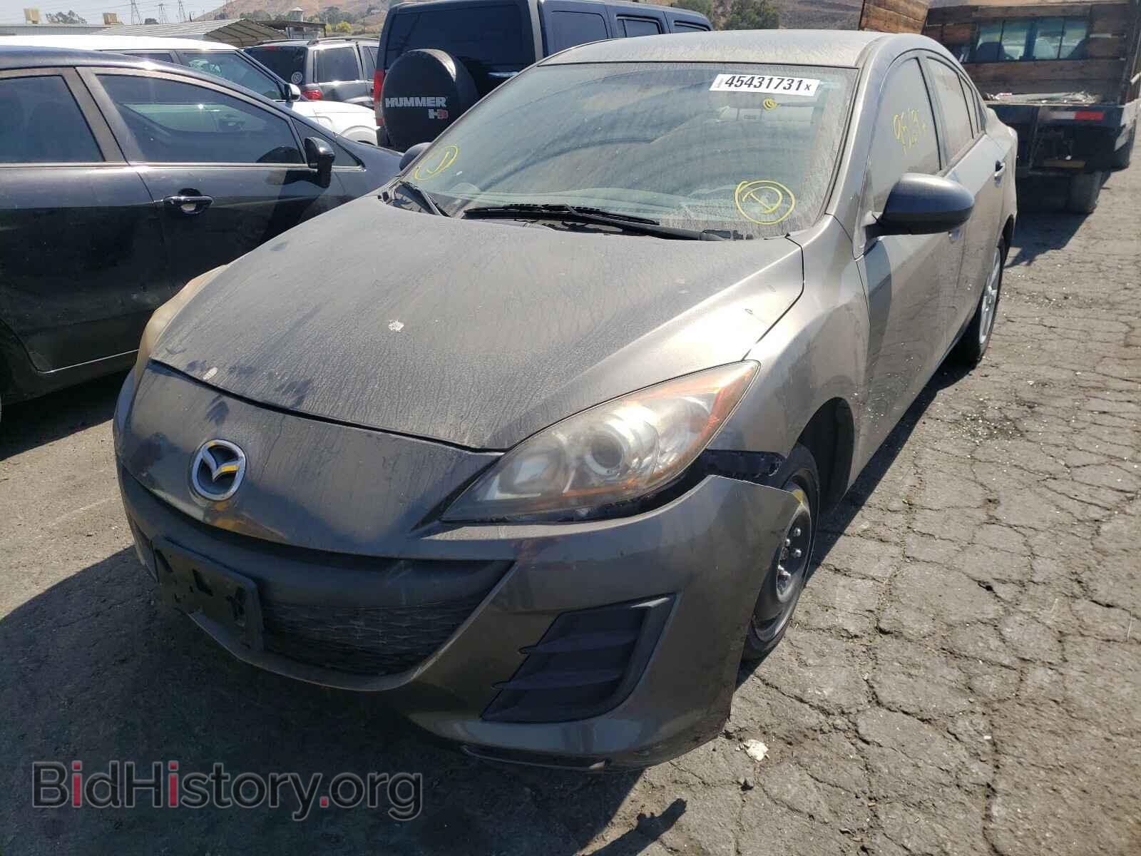 2011 MAZDA 3 - VIN: JM1BL1VG1B1389806 - Фото 2
