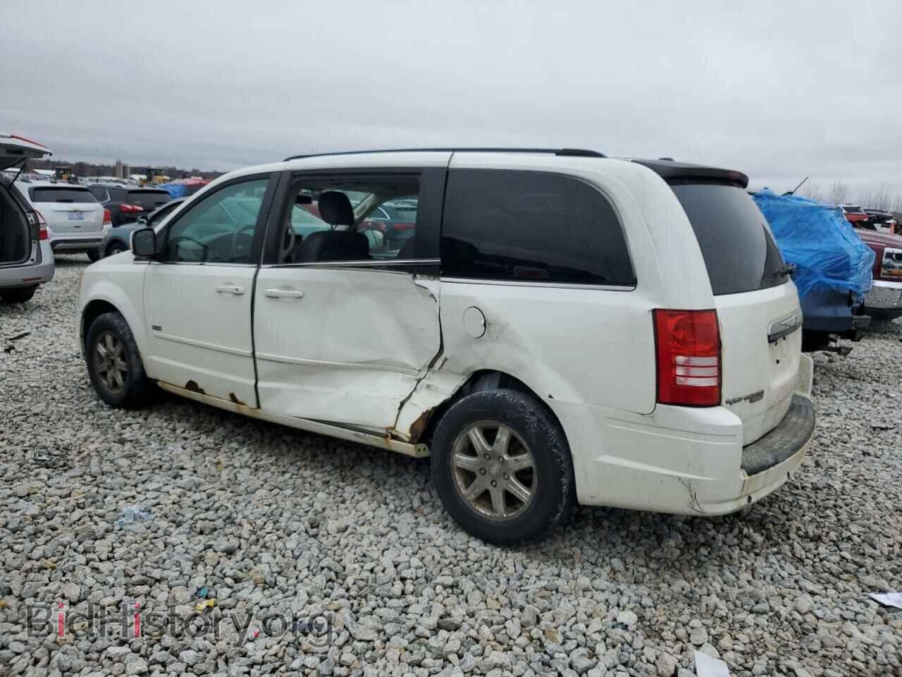 2008 CHRYSLER MINIVAN - VIN: 2A8HR54P48R730842 - Фото 2