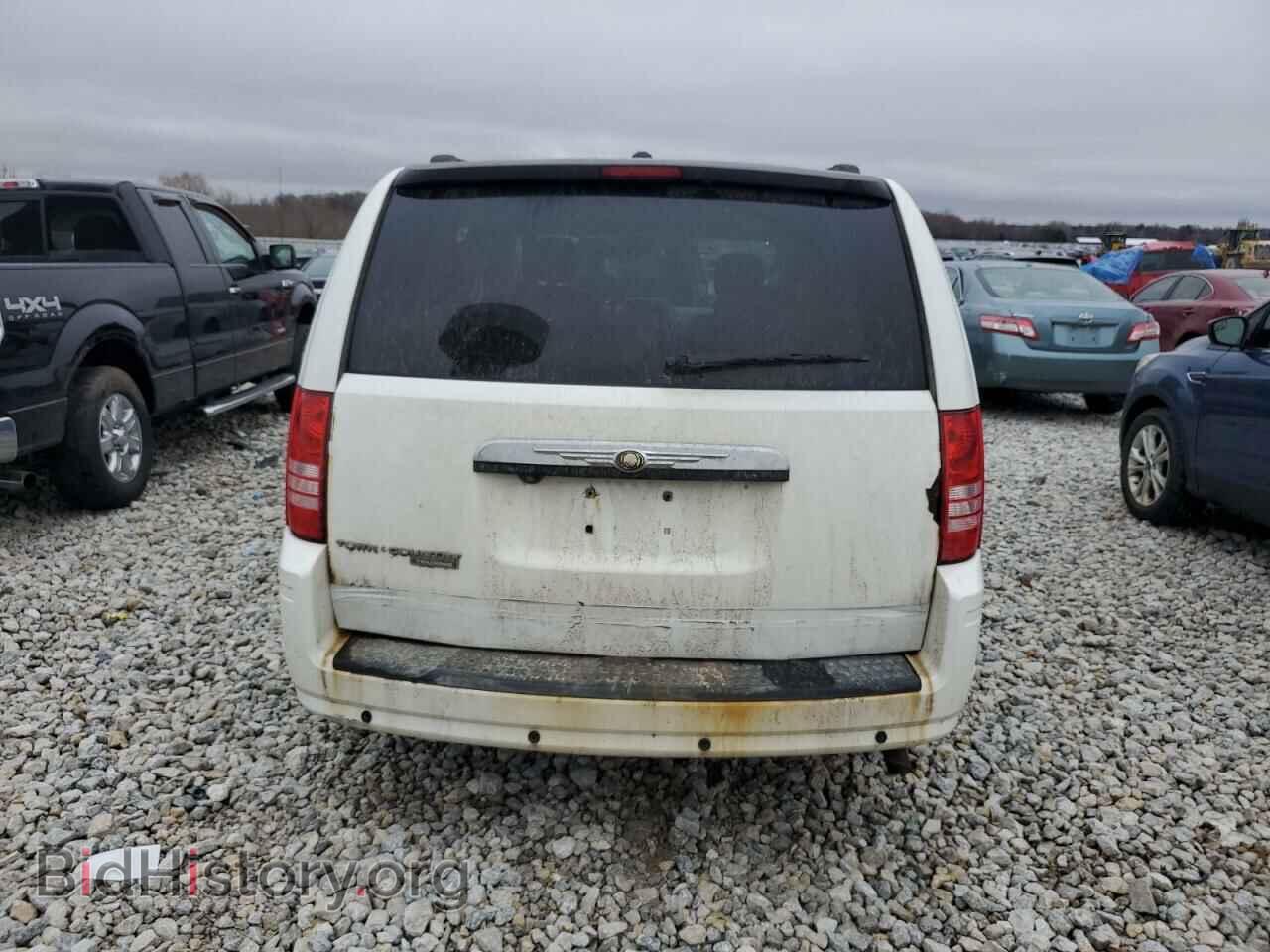 2008 CHRYSLER MINIVAN - VIN: 2A8HR54P48R730842 - Фото 6