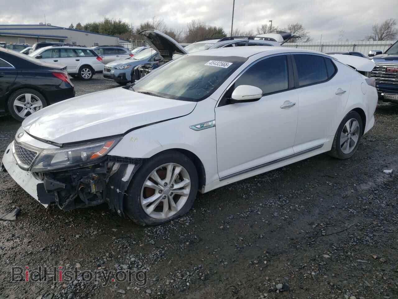 Фотография KNAGN4ADXE5076132 - KIA OPTIMA 2014