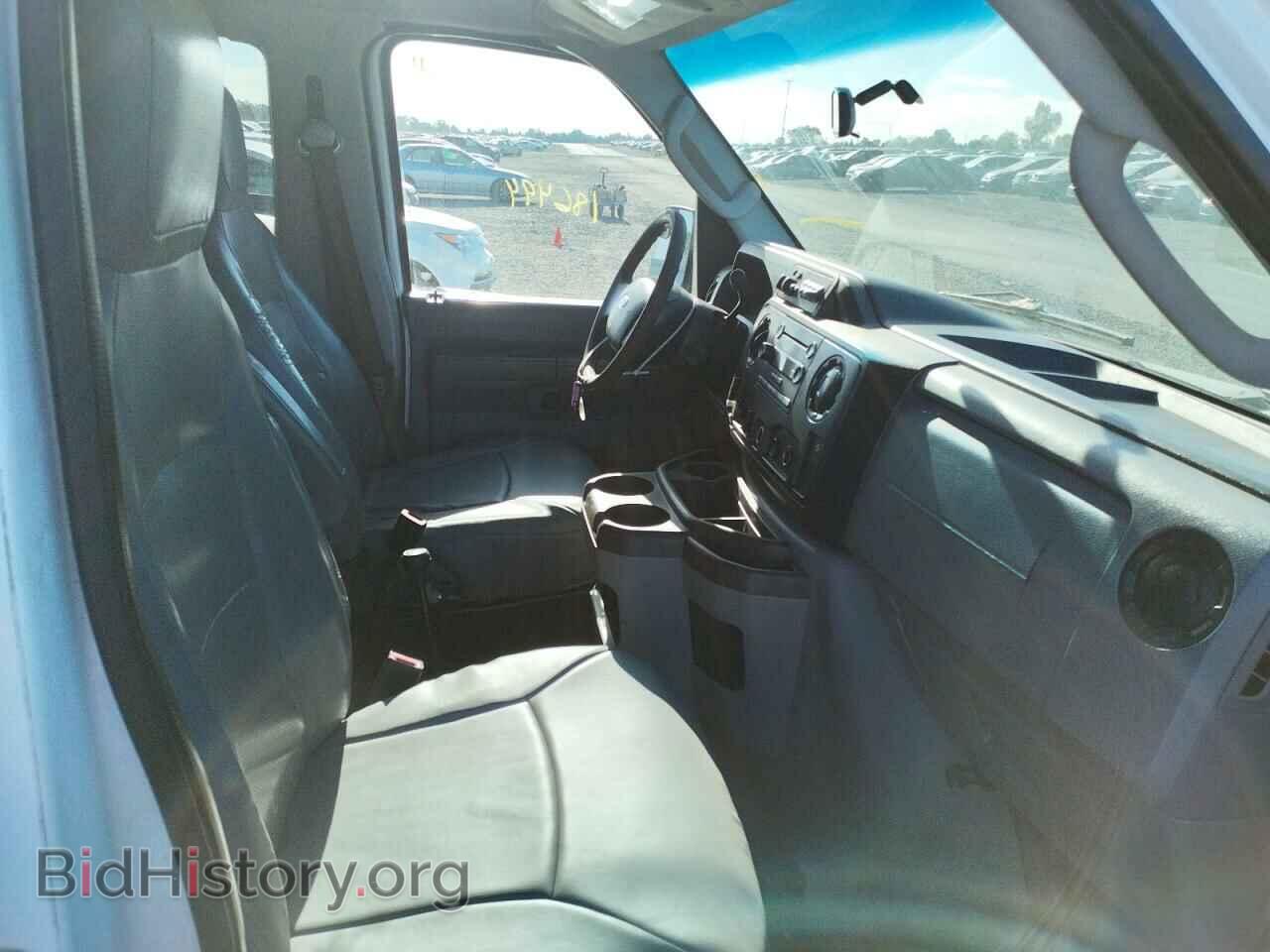 2011 FORD ECONOLINE - VIN: 1FBSS3BL4BDA44109 - Photo 5