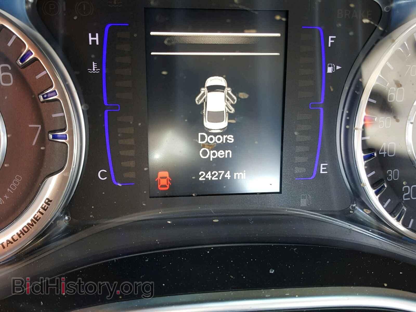 2016 CHRYSLER 200 - VIN: 1C3CCCFB0GN185828 - Photo 8
