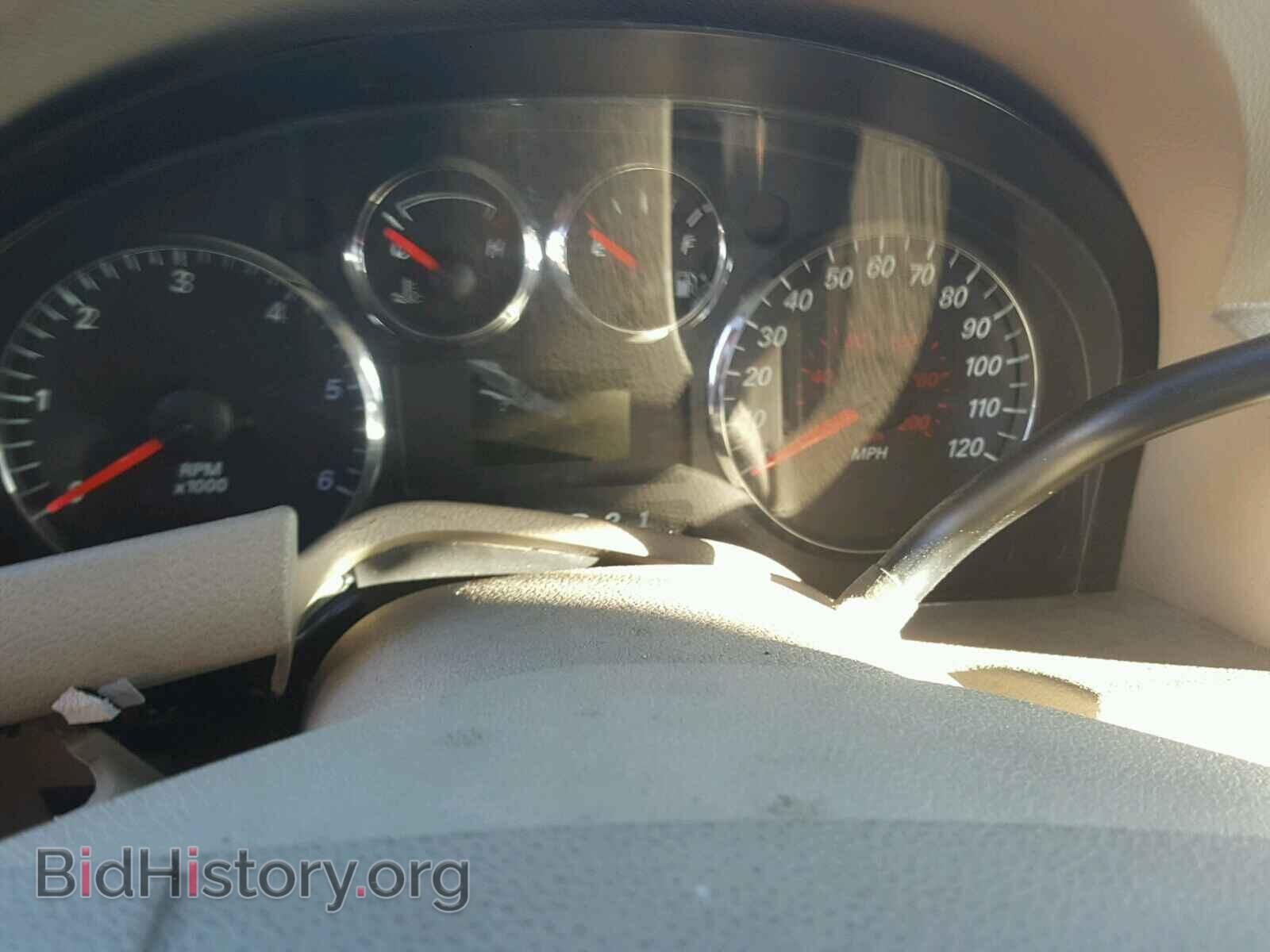 2004 FORD FREESTAR - VIN: 2FMDA58254BA90909 - Фото 8