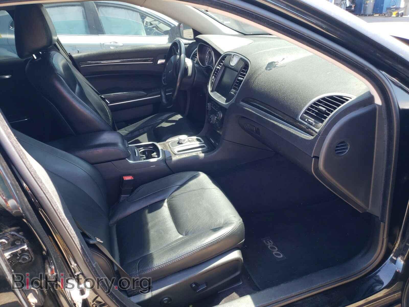 2016 CHRYSLER 300 - VIN: 2C3CCAAG3GH248484 - Фото 5