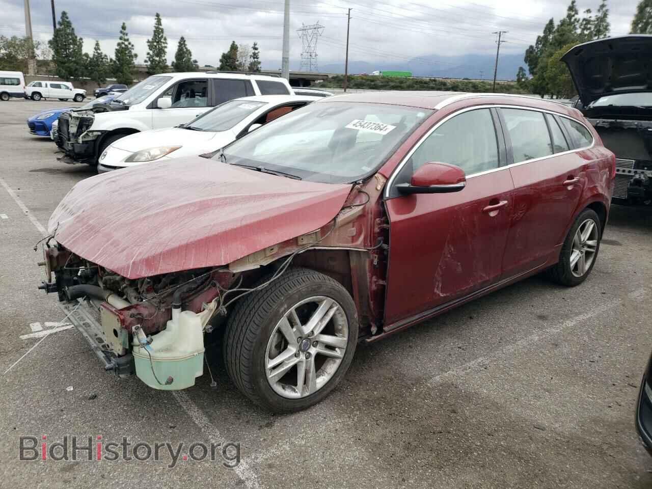 Фотография YV140MEK2F1249352 - VOLVO V60 2015