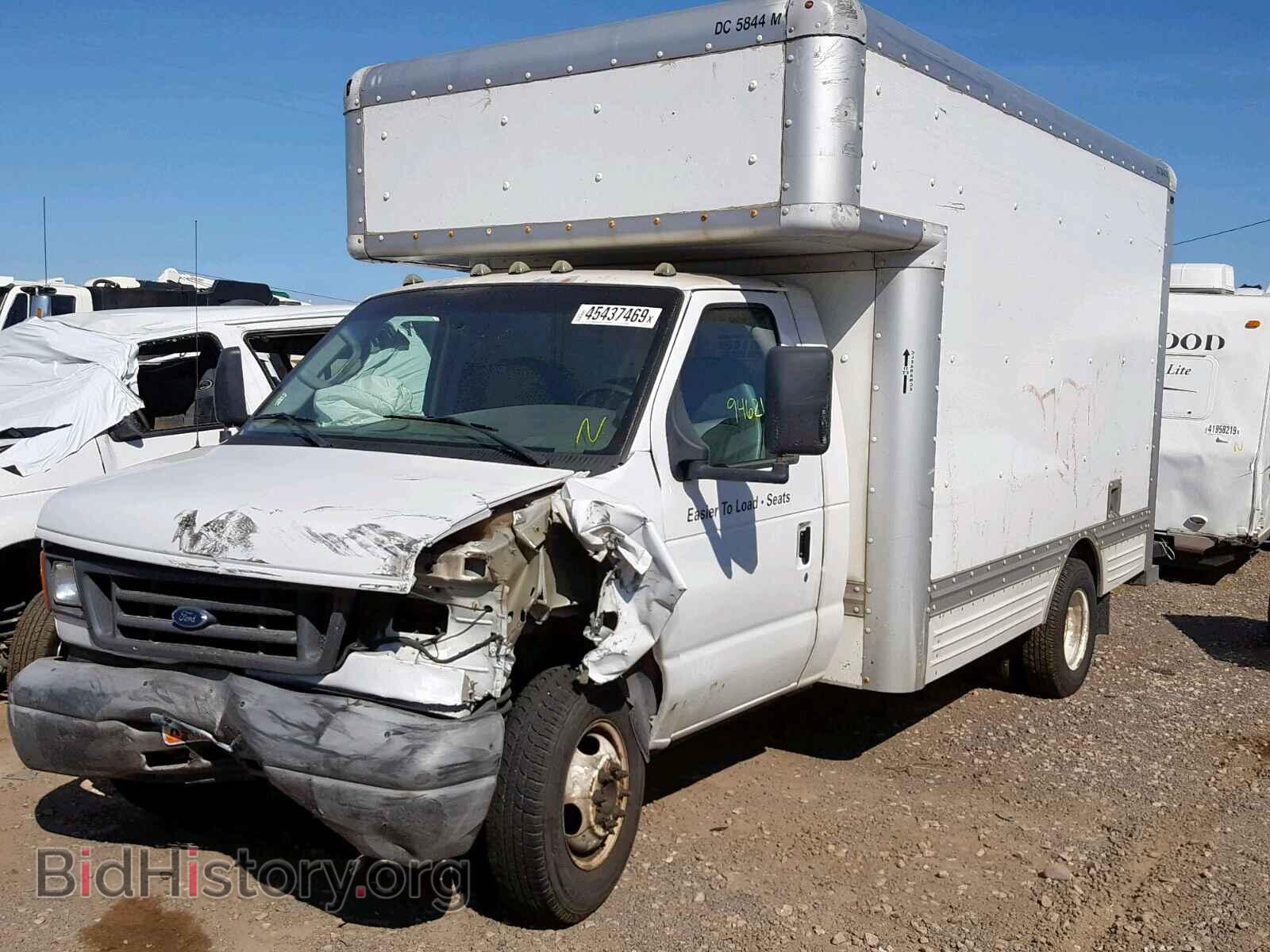 2006 FORD ECONOLINE - VIN: 1FDXE45S46DA65853 - Фото 2