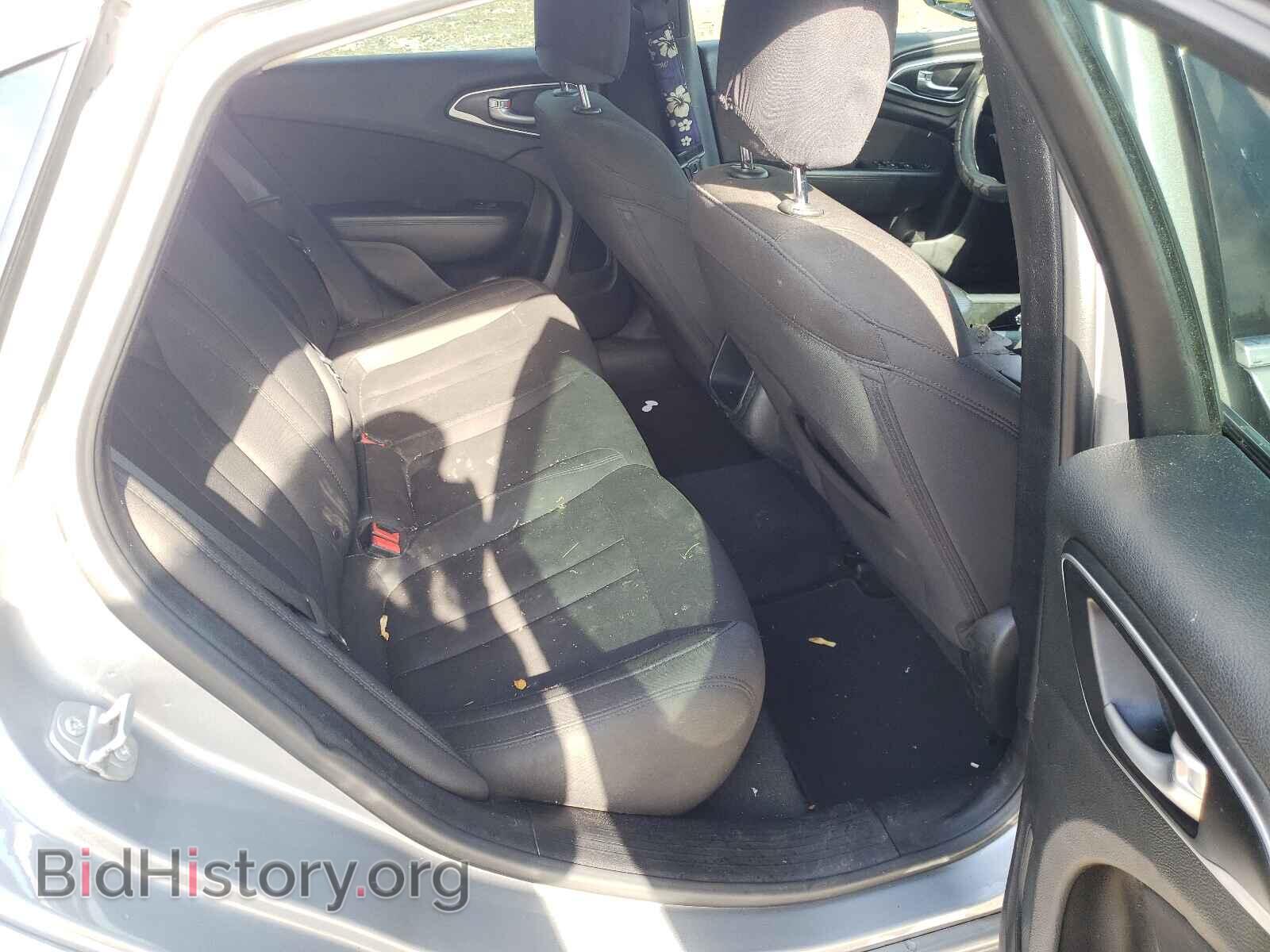 2015 CHRYSLER 200 - VIN: 1C3CCCAB5FN736082 - Фото 6