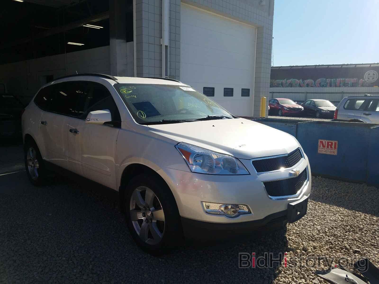 Фотография 1GNKVGED7CJ379504 - CHEVROLET TRAVERSE 2012