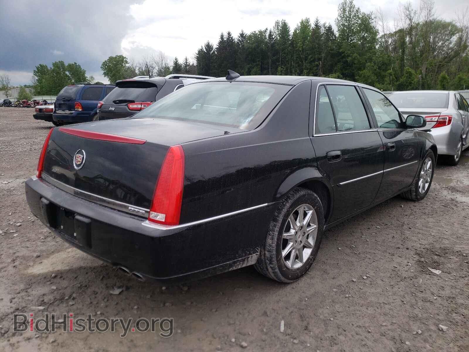 2011 CADILLAC DTS - VIN: 1G6KD5E68BU120876 - Фото 4
