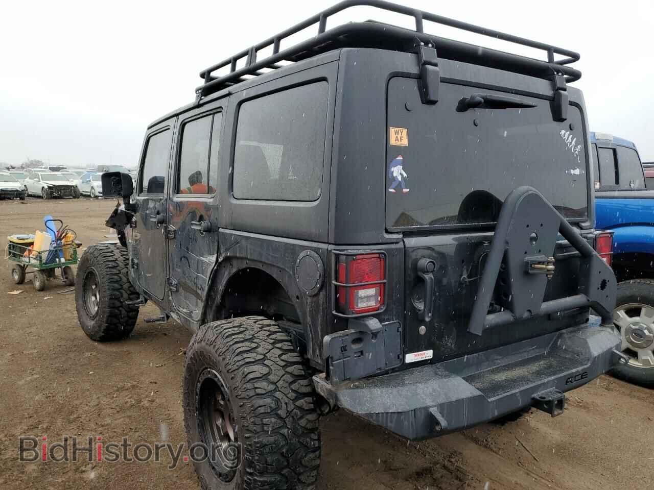 2011 JEEP WRANGLER - VIN: 1J4BA6H18BL569955 - Фото 2