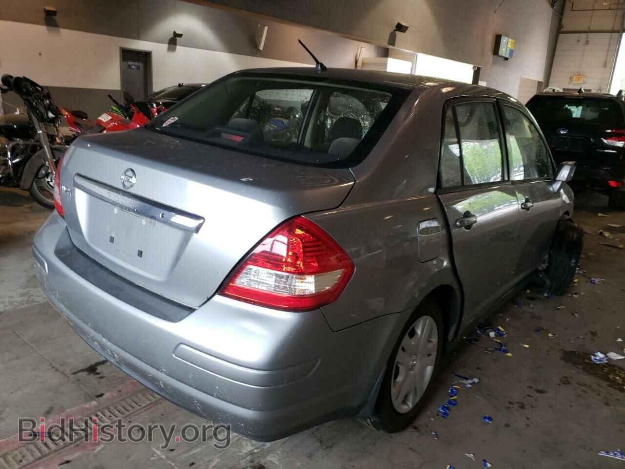 2011 NISSAN VERSA - VIN: 3N1BC1AP0BL409402 - Фото 4