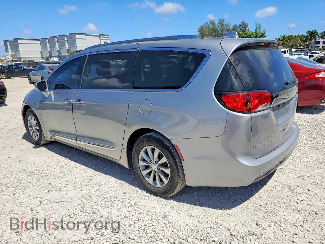 2018 CHRYSLER PACIFICA - VIN: 2C4RC1BG0JR290794 - Photo 2