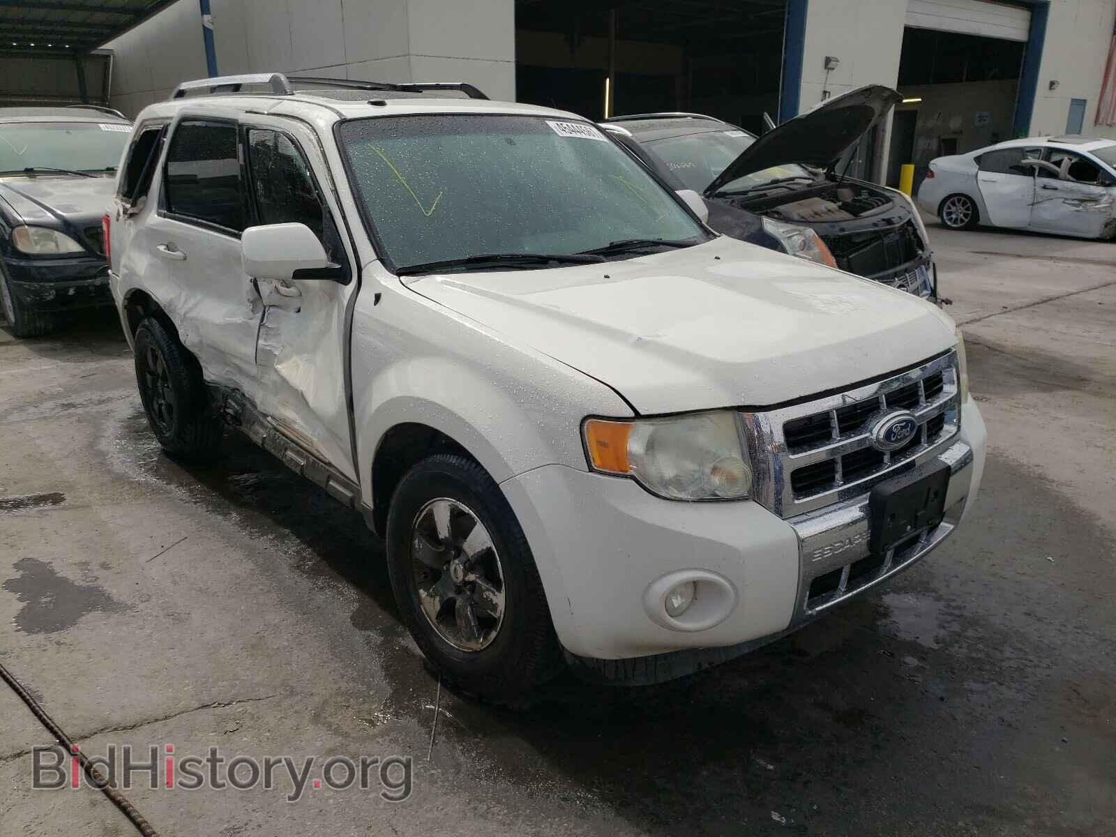 Фотография 1FMCU0EG9BKB27341 - FORD ESCAPE 2011
