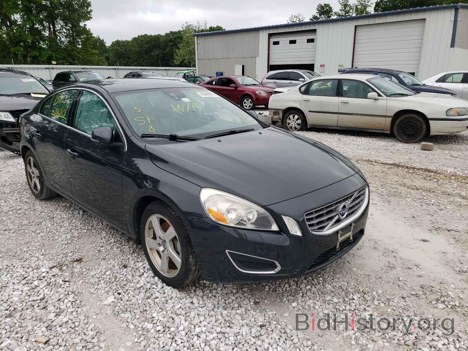 Photo YV1622FSXC2131352 - VOLVO S60 2012